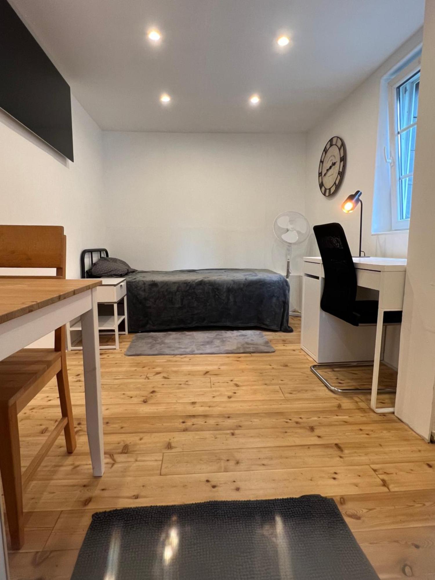 Mehrere Zimmer In Erster Lage Siegen Buitenkant foto